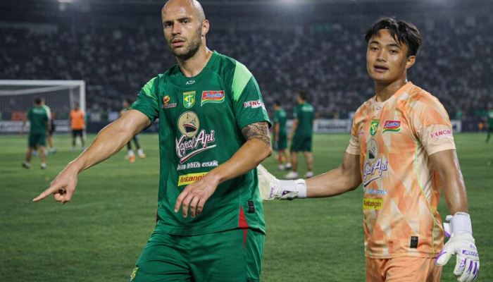 Misi Menumbangkan Sang Pemuncak: Persebaya Siap Hadapi Borneo FC dengan Kekuatan Kolektif