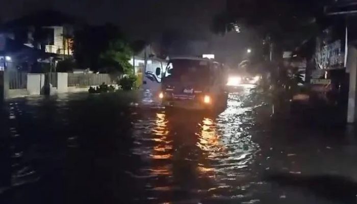 Hujan Deras Awal Januari 2026, Sejumlah Kawasan Surabaya Terendam Banjir