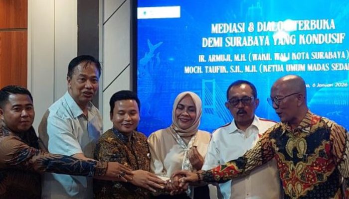 Konflik Madas Sedarah dan Armuji Berakhir Lewat Mediasi Unitomo