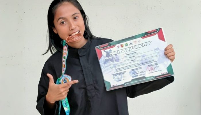 Dari UKM ke Podium Juara: Krista Raih Juara 3 Pencak Silat di Malang Student Championship 2025