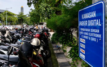 Parkir Digital Diterapkan, Mampukah Menekan Praktik Parkir Liar di Surabaya?